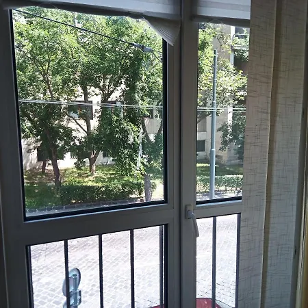 Apartment Freedom 1 *